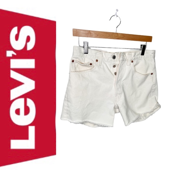Levi's Pants - Levi’s 501 White Cut Offs Button Fly High Rise Fringe Raw Hem 31 Waist(size 10)